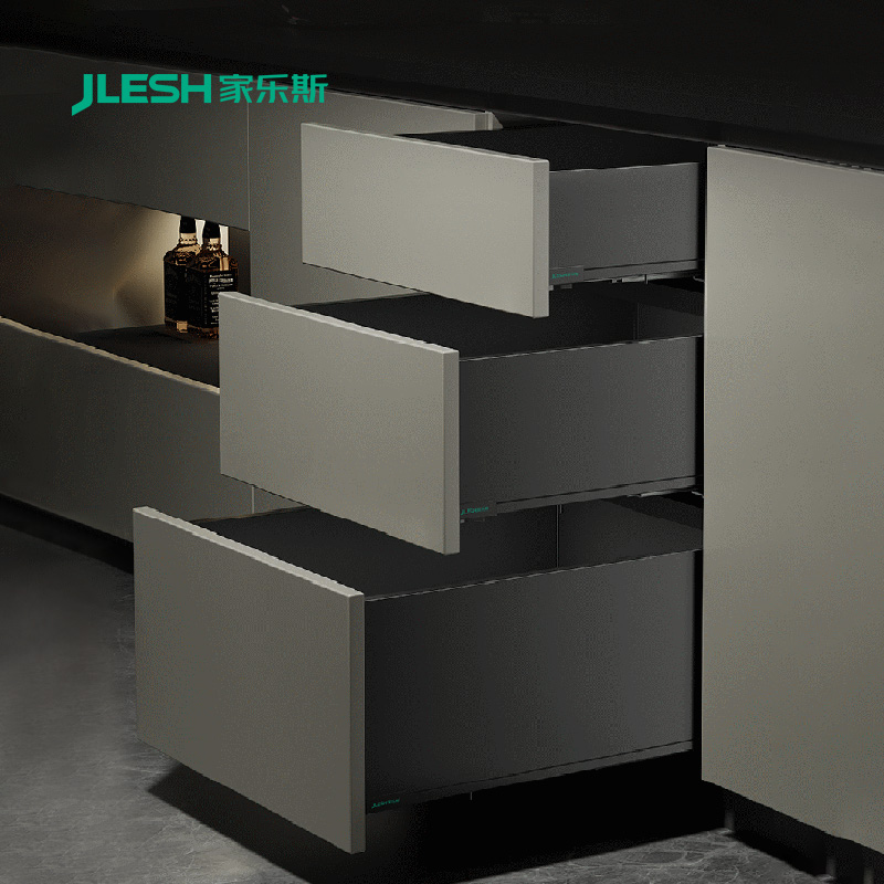 7D Synchronized 93MM Slim Box White Color